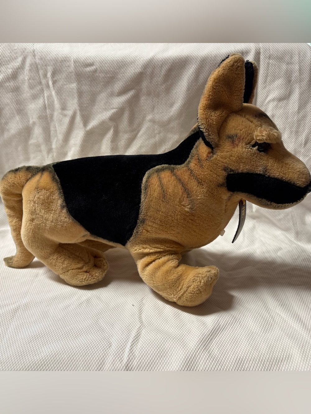 IKC 24K German Shepherd Stuffed Dog 18 inch - Black and Tan